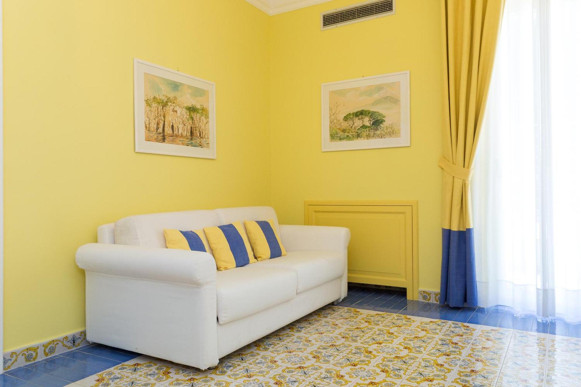 Villa Eliana Sorrento Esterno foto